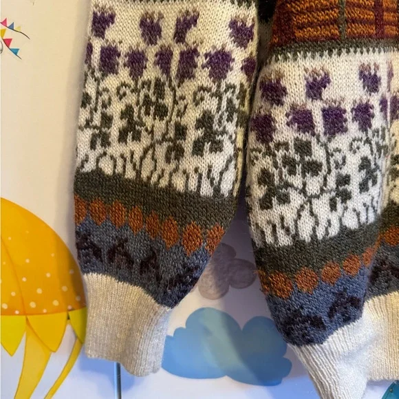 Rare vintage sweater Barbra sue landscape, spring bumblebees beehives small - Picture 11 of 16